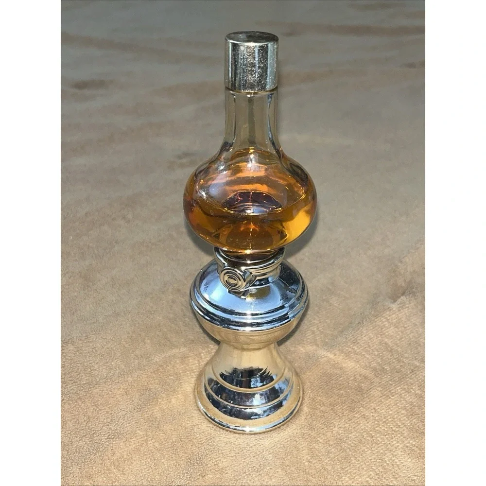 VINTAGE‎ CHARISMA COLOGNE BY AVON LIBRARY LAMP DECANTER 4FL OZ.
